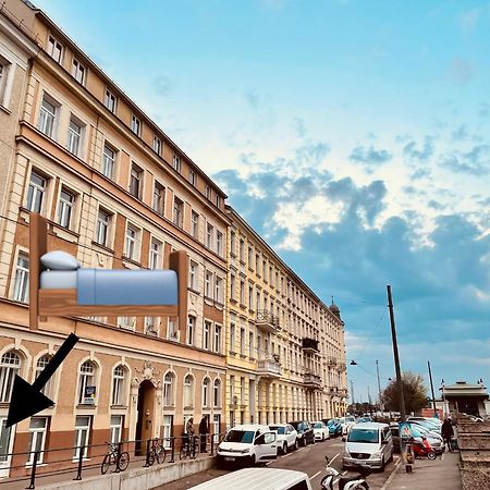 Bahira Schoenbrunn Viena Exterior foto